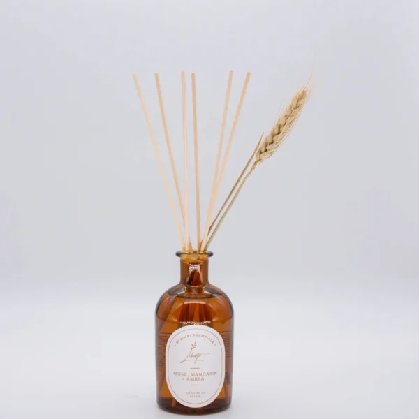 Difuzor cu bețișoare – Mosc, Mandarin și Ambra (250 ml)